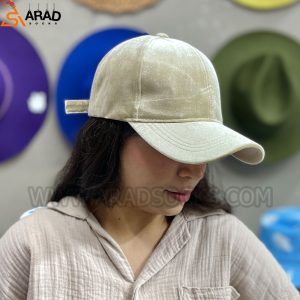 کلاه بیسبالی ساده مخمل رنگ کرم