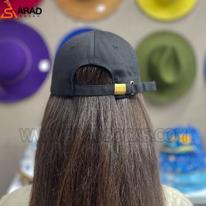 کلاه بیسبالی مشکی پیرسینگ دار