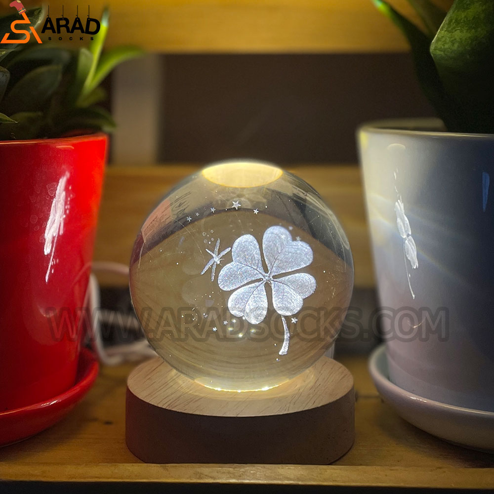 گوی کریستال سه بعدی طرح شبدر گوی کریستال سه بعدی طرح شبدر