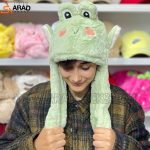 کلاه پمپی طرح قورباغه سبز
