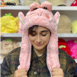 کلاه پمپی طرح قورباغه صورتی