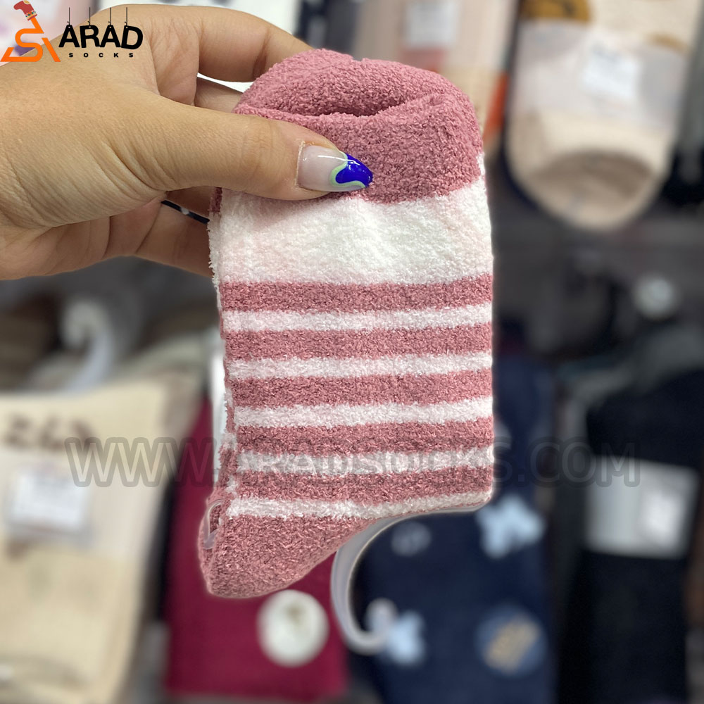 جوراب زمستانه بوکله راه راه جوراب زمستانه بوکله راه راه