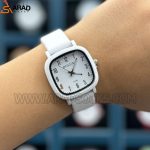 ساعت عقربه ای سفید