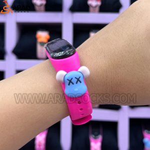 ساعت دیجیتالی صورتی