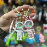 جاکلیدی فضانورد چداغدار