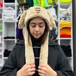 کلاه پمپی میوه ای کرمی جنس: خز دارای پمپ رنگبندی متنوع مناسب 3 سال به بالا