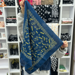 باندانا لبخند آبی