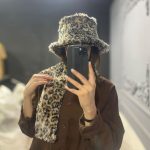 کلاه باکت پشمی پلنگی