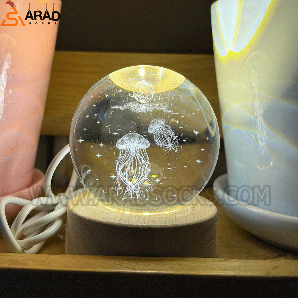 گوی کریستال عروس دریایی سایز2 گوی کریستال عروس دریایی سایز2