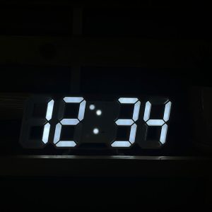 ساعت رو میزی دیجیتالی عددی