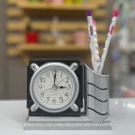 ساعت عقربه ای رومیزی طوسی