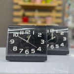 ساعت عقربه ای رومیزی مشکی