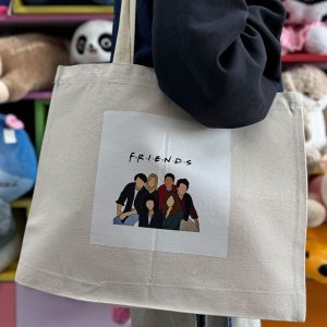 توت بگ فرندز بکگراند سفید