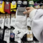 جوراب مچی آپتیمیست گلدوزی سفید و مشکی - Image 2