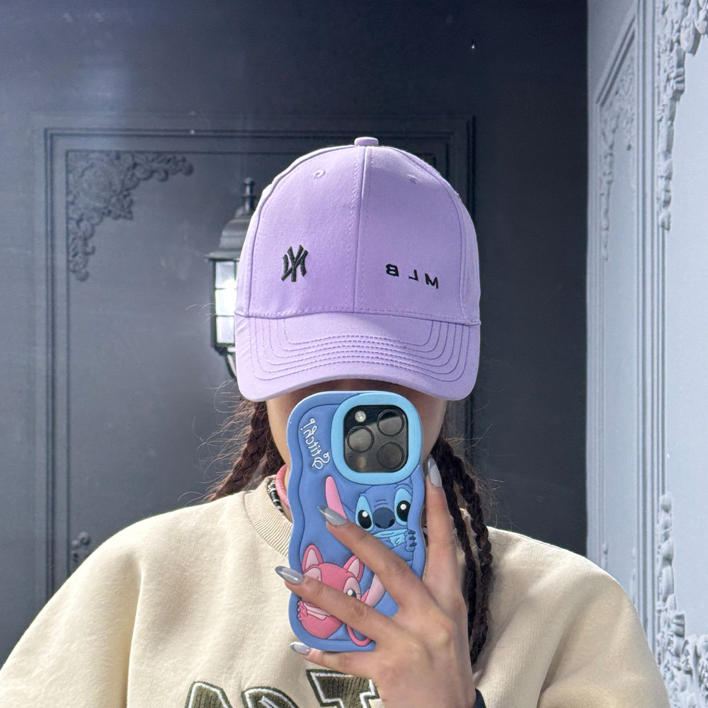 کلاه بیسبالیNYبنفش گلدوزی مشکی کلاه بیسبالیNYبنفش گلدوزی مشکی