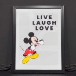 تابلو طرح میکی موس زبان دراز