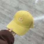 کلاه بیسبالی moncler