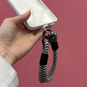 آویز موبایل بافت