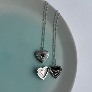 گردنبند لاکت طرح قلب