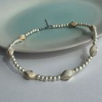 گردنبند مروارید و سنگ