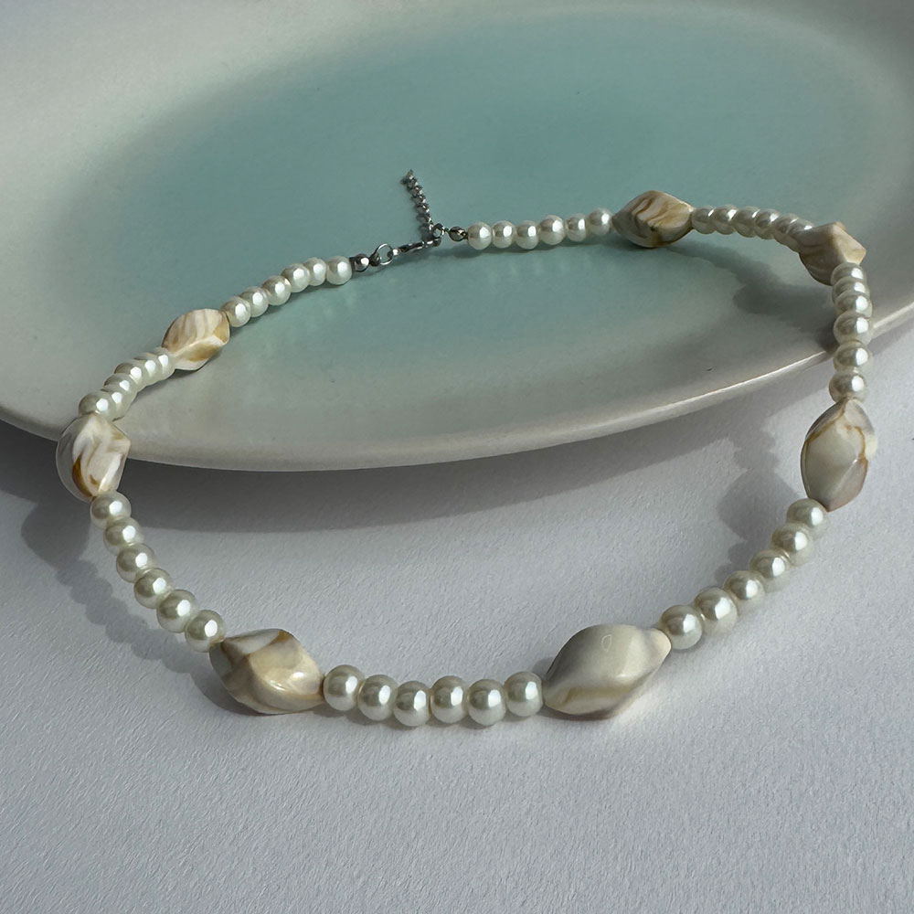 گردنبند مروارید و سنگ گردنبند مروارید و سنگ