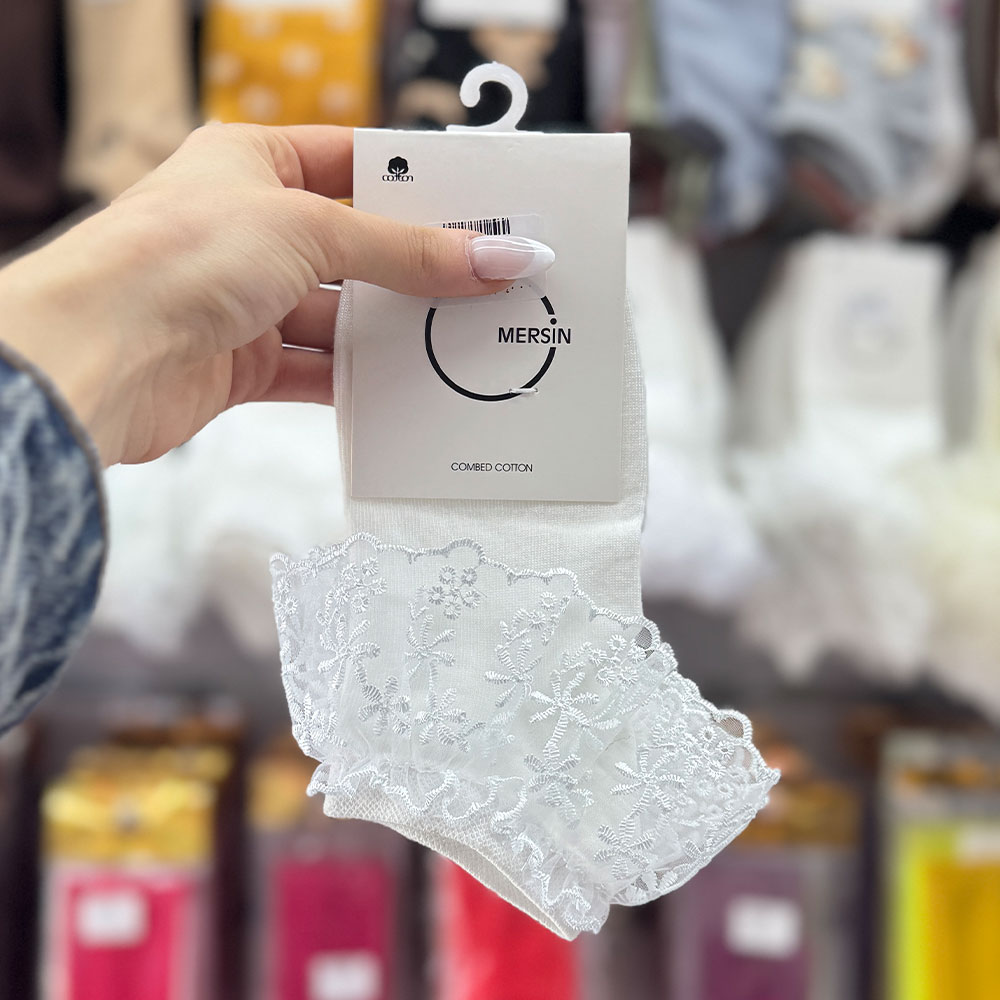 جوراب توری گل دار جوراب توری گل دار