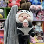 عروسک پتو بالشتی خوک - Image 2