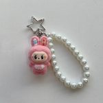 آویز لبوبو مرواریدی