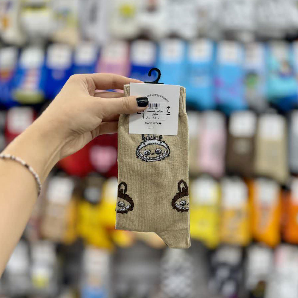 جوراب-لبوبو-کرمیی جوراب ساقدار آپتیمیست طرح لبوبو کرمی - Image 1