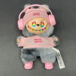 عروسک لبوبو هدفون دار - Image 2