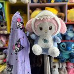 عروسک پتو بالشتی کرومی و ملودی لباس کوسه - Image 2