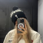 کلاه بافت پوم دار برند - Image 2