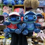 عروسک استیج کلاه و لباس دار