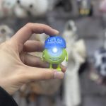 جاکلیدی چراغ دار مایک و سالیوان - Image 2